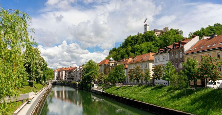 Best of Ljubljana: Private tour with Ljubljana born guide - A Ljubljana Born Guide Makes the City Feel Understandable