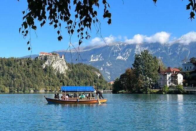 Bled eBike Tour - Stop 1: the e-bike intro at Pr1mo Tours office
