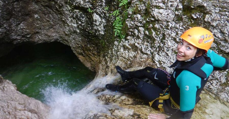 Bovec: Exciting Canyoning Tour in Sušec Canyon - Sušec Canyon Canyoning: A Natural Waterpark in a Short, Action-Packed Window