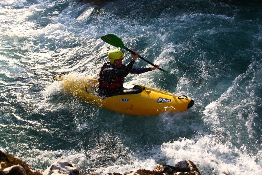 Bovec: Soča River 1-Day Beginners Kayak Course - Two hours on the Soča: from easy current to progress-ready rapids