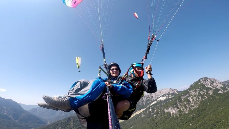 Bovec: Tandem paragliding in Julian Alps - How the 2 hours usually unfold, from meeting to landing
