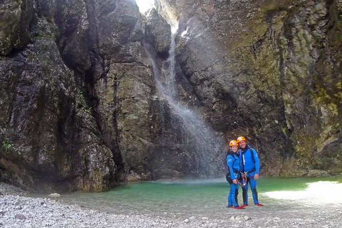 Canyoning Fratarica - Group size and guides: why max 2 travelers matters