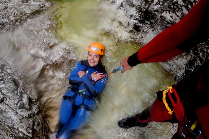 Canyoning Fratarica - Inside the canyon: learning rope skills without making it a classroom