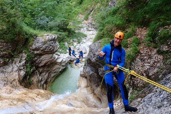 Canyoning in Fratarica Canyon - The big moment: Parabola waterfall and the controlled drop