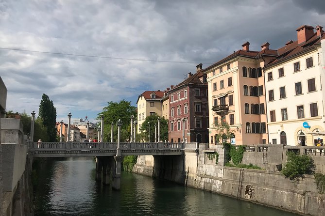 City Tour of Ljubljana - Congress Square, the biggest square and a stronger sense of city scale