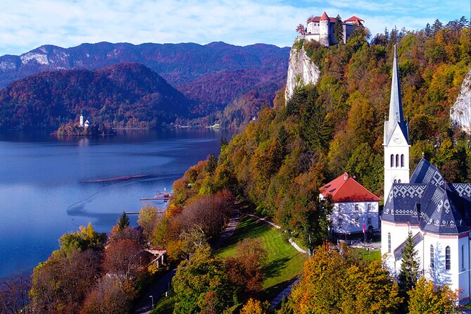 Enjoy the boat ride on Lake Bled and Castle - Timing and Weather: Why Clouds Can Change Your Experience