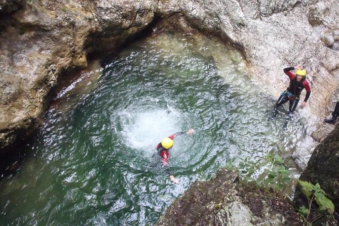 Family Canyoning In Soca Valley - Safety and Comfort: How the Tour Handles Nervous First-Timers