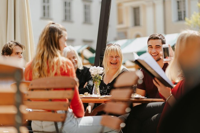 Food & Wine Tour Ljubljana - Local Foodie Adventure in Slovenia - Old Square (Stari trg): the 7 tastings and the wine pairing moment