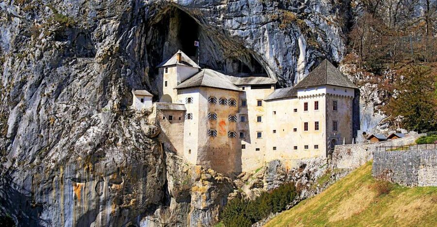 From Ljubljana: Postojna Cave & Predjama Castle Guided Trip - Making the most of your return to Ljubljana