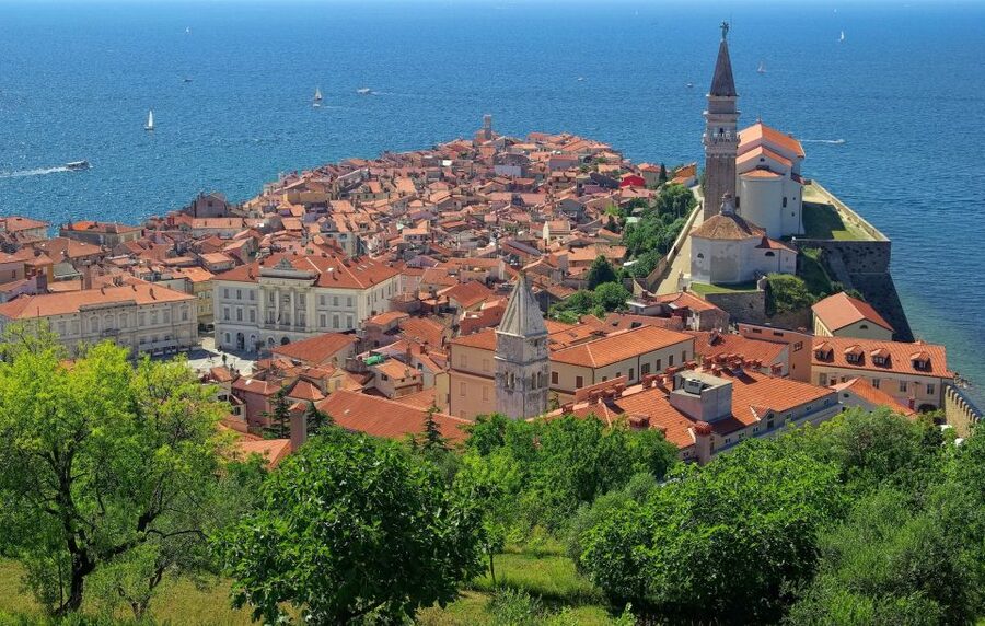 From Ljubljana: Škocjan UNESCO Caves and Piran Full-Day Trip - Why Škocjan and Piran make a strong Ljubljana day