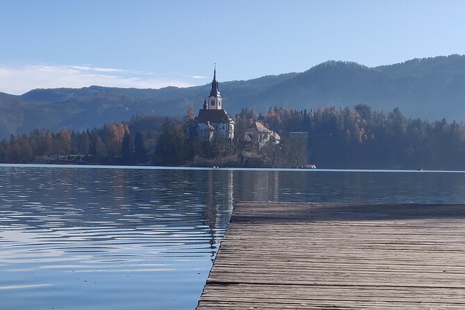 From Ljubljana to lake Bled - Slovenia Tourist Taxi - Private taxi from Ljubljana to Lake Bled, no bus schedule fighting