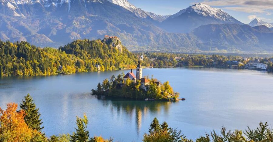 From Zagreb: Ljubljana and Lake Bled Small Group Guided Tour - Free time in Ljubljana: how to eat well without guessing