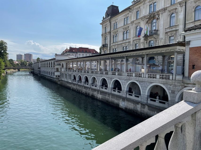From Zagreb: Ljubljana, Postojna Cave & Predjama with Ticket - Ljubljana: a guided city tour plus time to wander