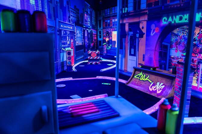 Glow In The Dark Mini Golf Course in Maribor - Your 1-Hour Plan: From Check-In to Final Putt