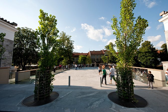 Guided Walk and Funicular Ride to Ljubljana Castle - Why this 2-hour Ljubljana walk and funicular combo is a smart first day