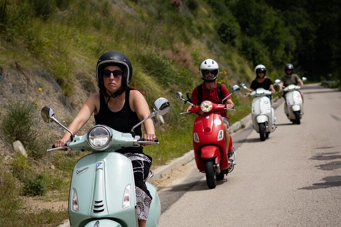 Half Day Vespa Countryside Tour and Tastings in Istria - Stop 6: Back in Piran with a wine toast
