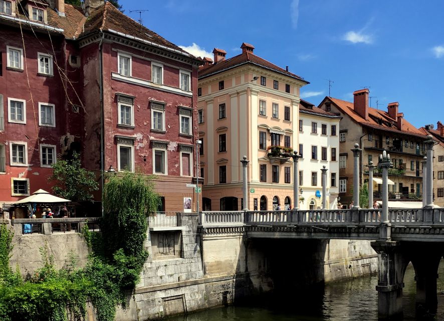 Ljubljana and Ljubljana Castle Sightseeing Tour - What the guide adds (and why people rave about them)