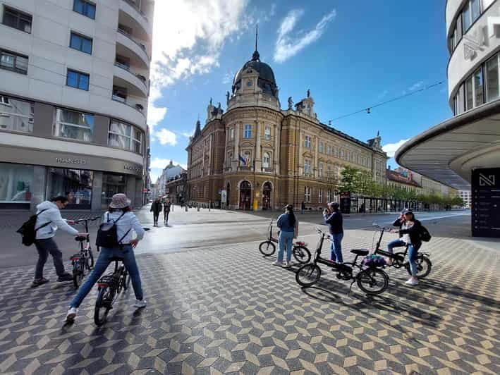 Ljubljana by E-Bike: Guided City Highlights Tour - About the Postojna Cave and Predjama Castle mentions