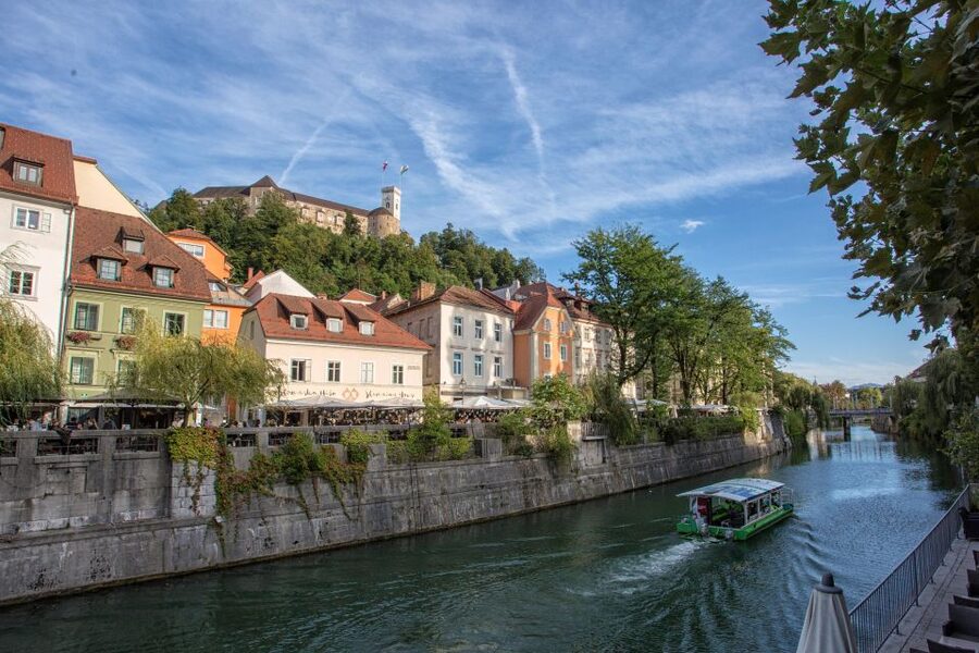 Ljubljana: Castle Entry Ticket with Optional Funicular Ride - Viewing Tower: your easiest route to the best Ljubljana photos