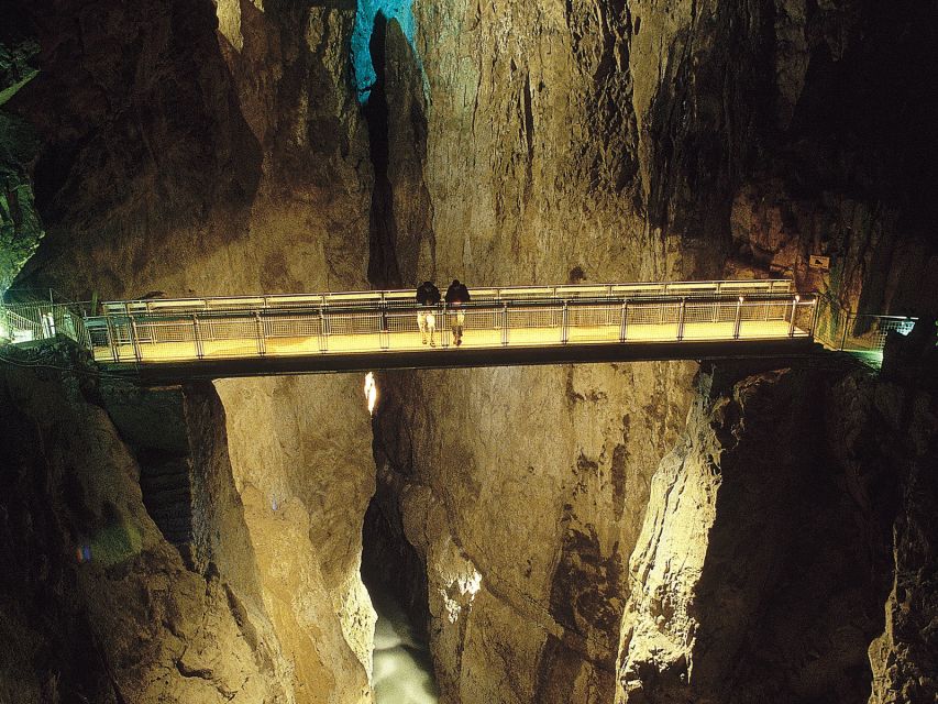 Ljubljana: Karst & Coast Full-Day Trip - Piran: get lost in the medieval lanes and eat like you mean it