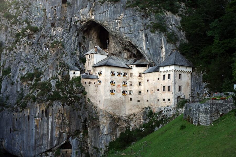 Ljubljana: Lake Bled, Postojna Cave, and Predjama Day Tour - Price and tickets: when $117 turns into a full-day admission bill