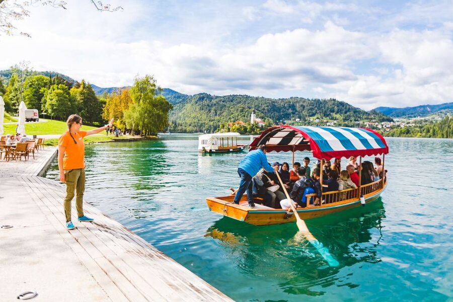 Ljubljana: Lake Bled & Postojna Cave Day Trip - Ljubljana To Lake Bled: Why the 45-Minute Setup Matters