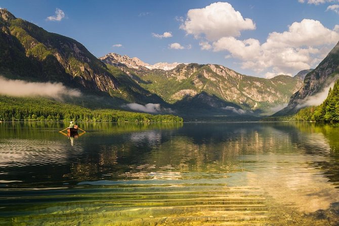 Ljubljana: Lake Bled & Triglav National Park (small group) - Meeting Point and Van Comfort on a Small-Group Day