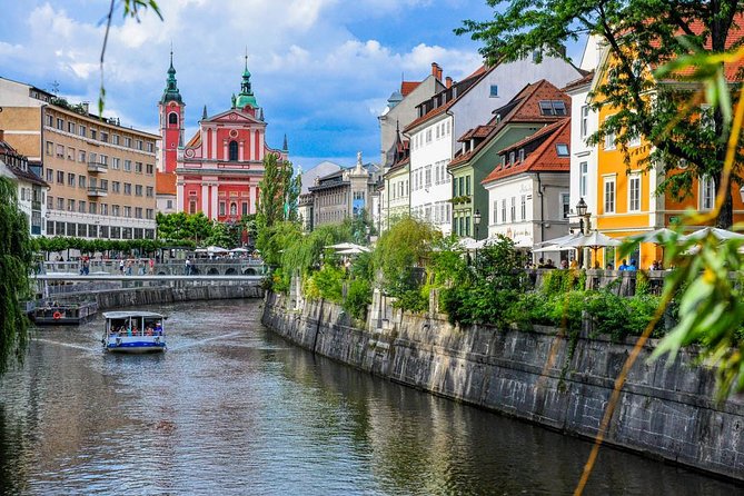 Ljubljana private walking tour with a local - Where the walk starts and how the route connects all the big ideas