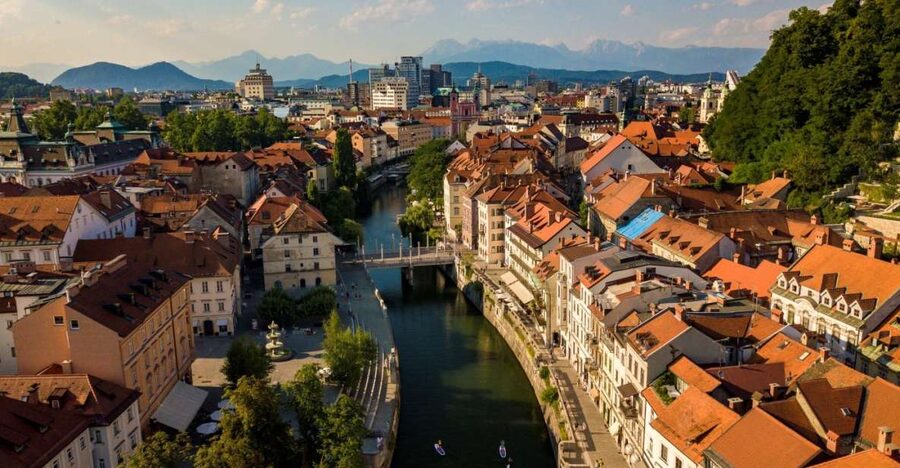 Ljubljana: Stand-Up Paddle Boarding Tour - Meeting at Špica Café: The Fastest Way to Start SUP in Ljubljana