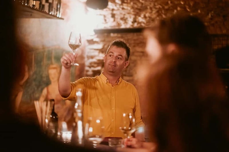 Ljubljana: Wine Tasting Experience with Appetizers - Inside the 300-year-old cellar: how the tasting actually works