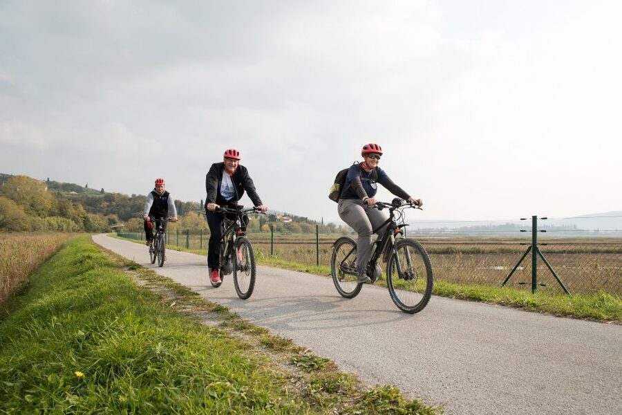 Panoramic Piran and Salt Pans: E-Bike Boutique Tour - Guides and Bikes: Why This Feels Like a Boutique Tour