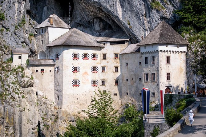 Postojna Cave & Photostop Predjama castle - Group Tour from Koper - Break time above ground: souvenirs, coffee, and regrouping