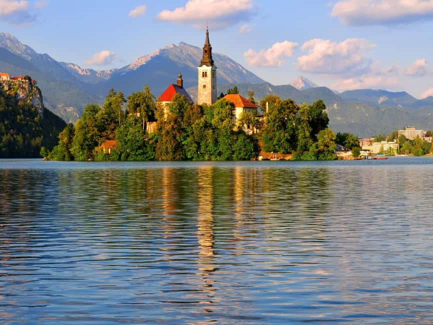 Private Day Trip: Zagreb to Ljubljana & Lake Bled - Private transport that makes the day feel effortless