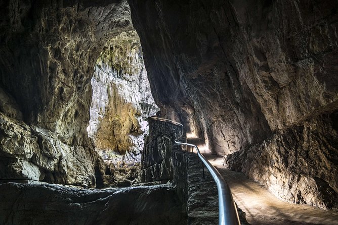 Skocjan UNESCO Caves and Piran full day tour (small group, max. 8) - Socerb Castle stop: the quick viewpoint that adds real meaning