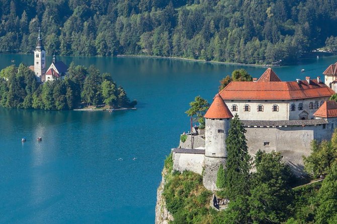 Slovenia in One Day: Lake Bled, Postojna Cave and Predjama Castle - Why this Slovenia day trip works so well