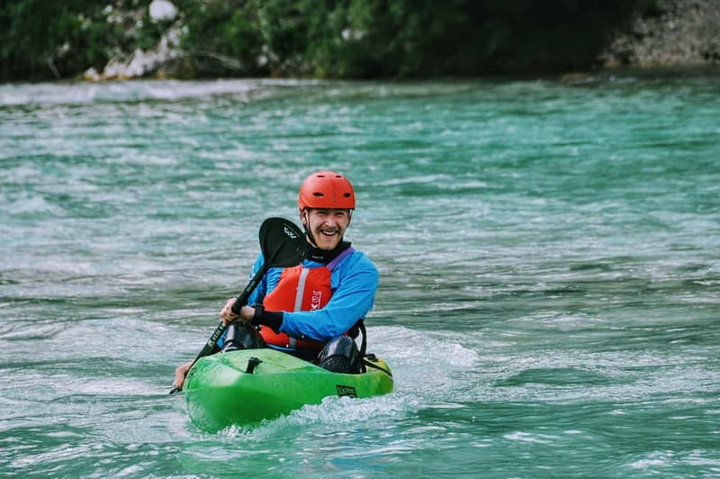 Soča River: Kayaking Adventure for All Levels with Photos - Meeting at Čezsoča 71: the rhythm of a 2.5-hour outing