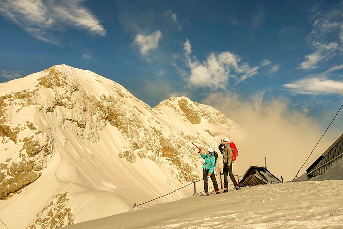 Triglav winter edition - Guides and safety: what to watch for in a winter summit plan