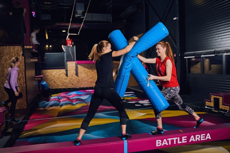 Woop! Fun park with 21 attractions - Climbing in 3D: 43 Routes That Keep Kids Busy