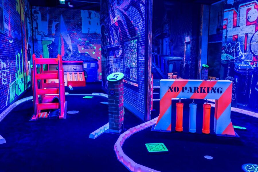 Woop! Glow Golf: Maribor - Lights, Photos, and Why This Works for Kids